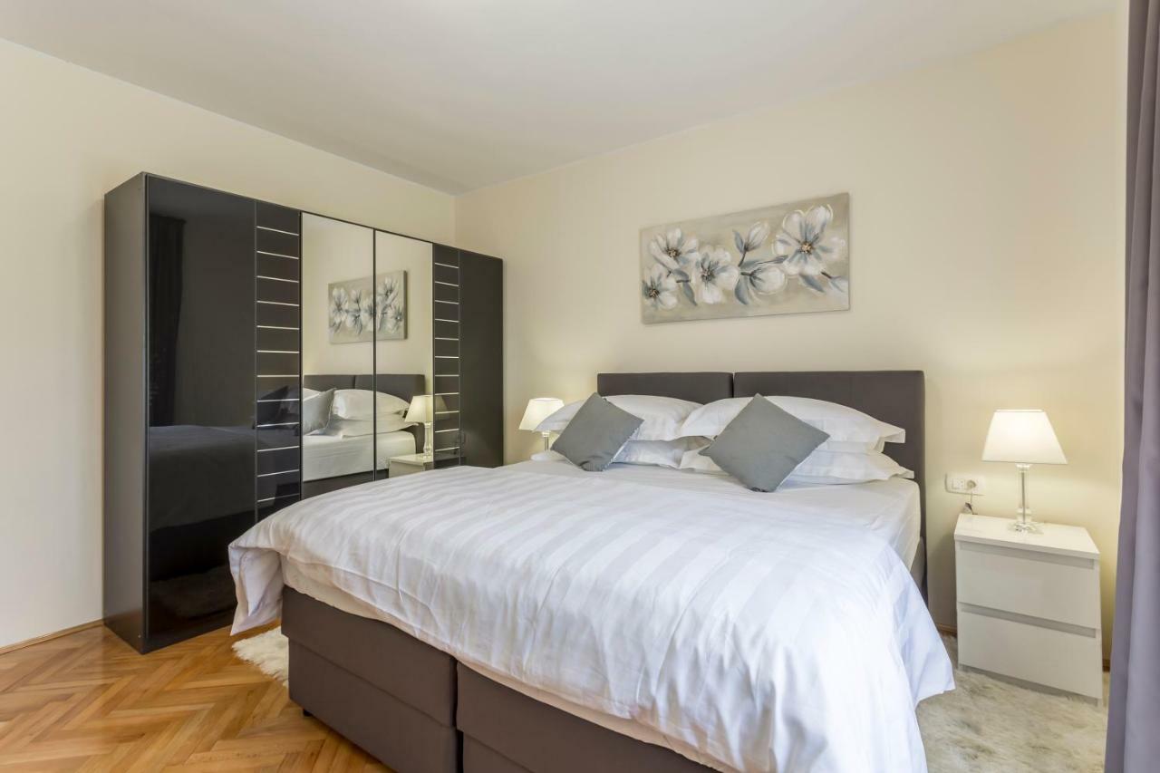 Mise Luxury Apartments Kaštela Exteriör bild