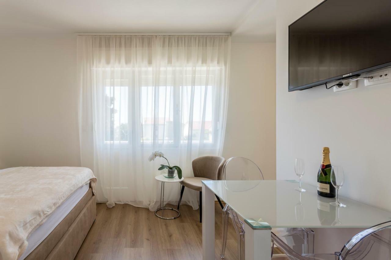 Mise Luxury Apartments Kaštela Exteriör bild