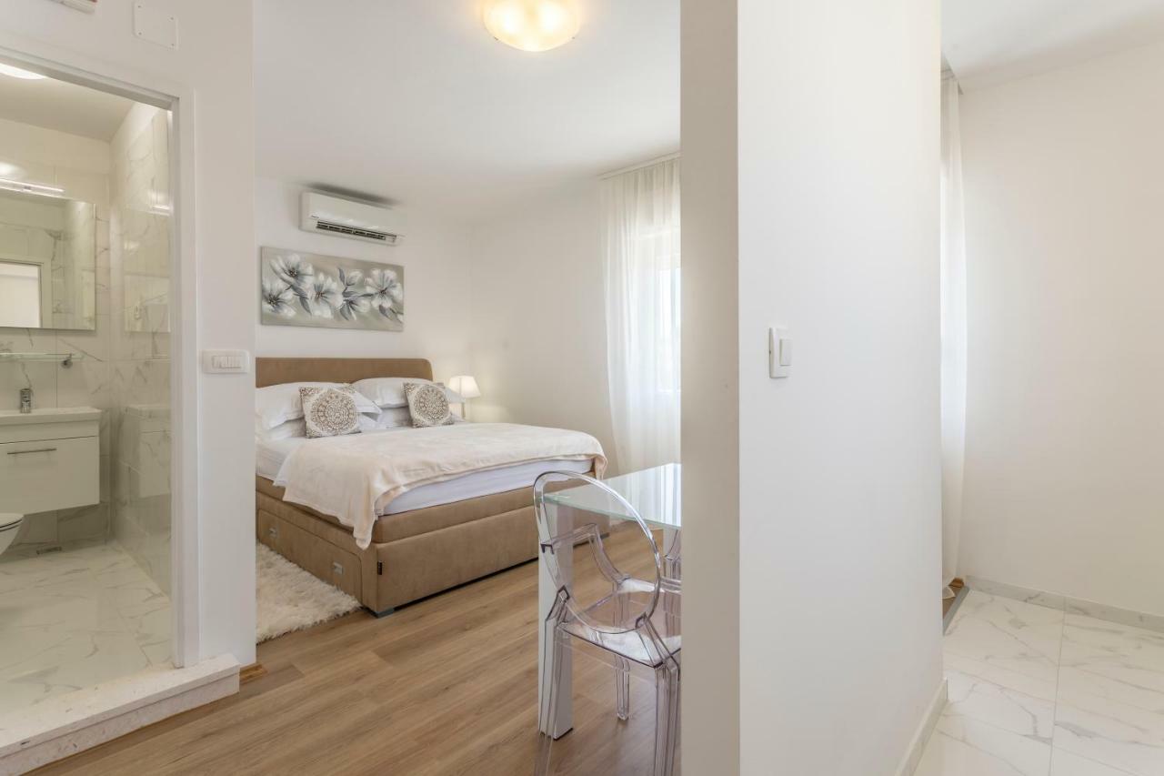 Mise Luxury Apartments Kaštela Exteriör bild