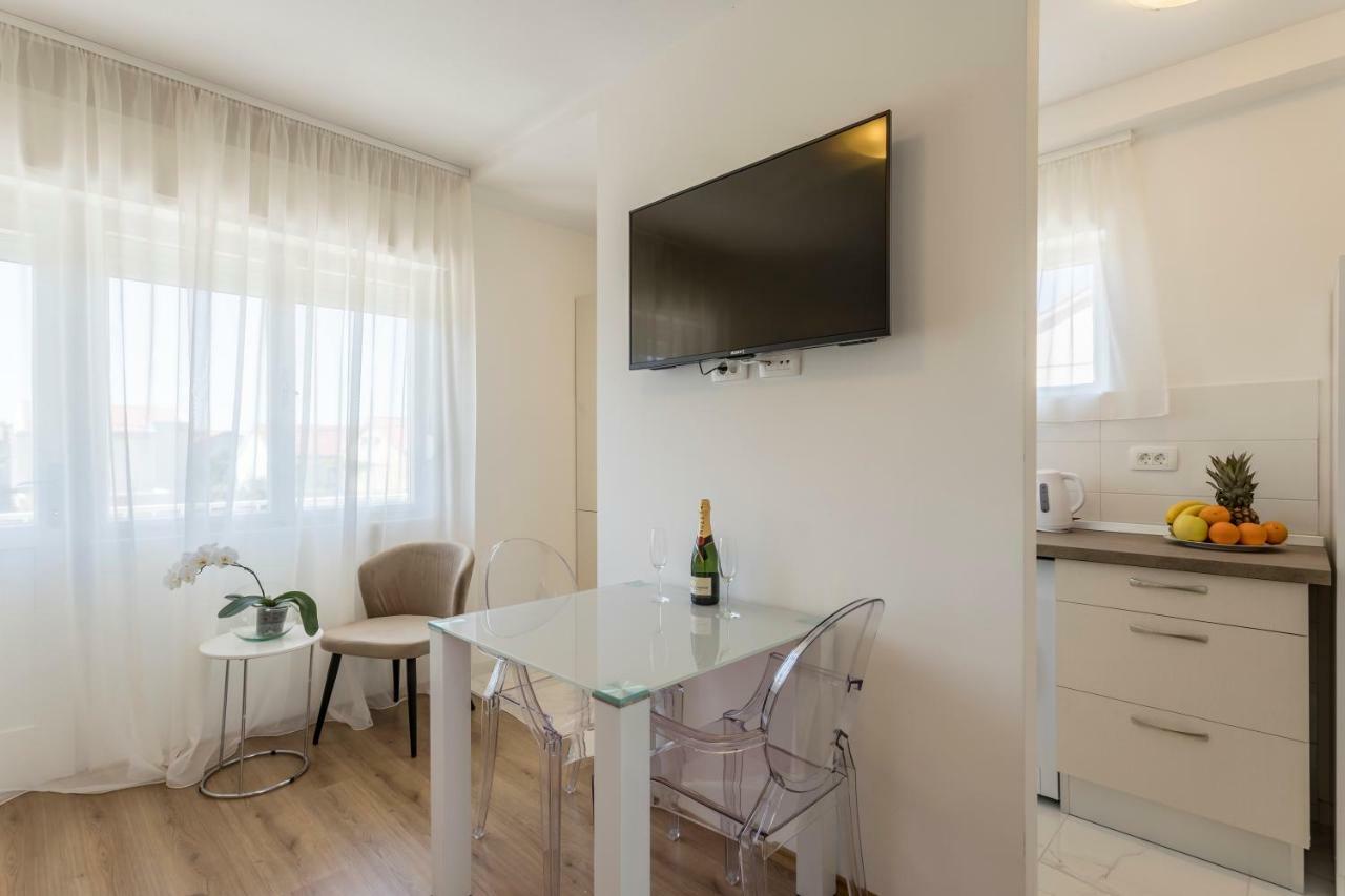 Mise Luxury Apartments Kaštela Exteriör bild