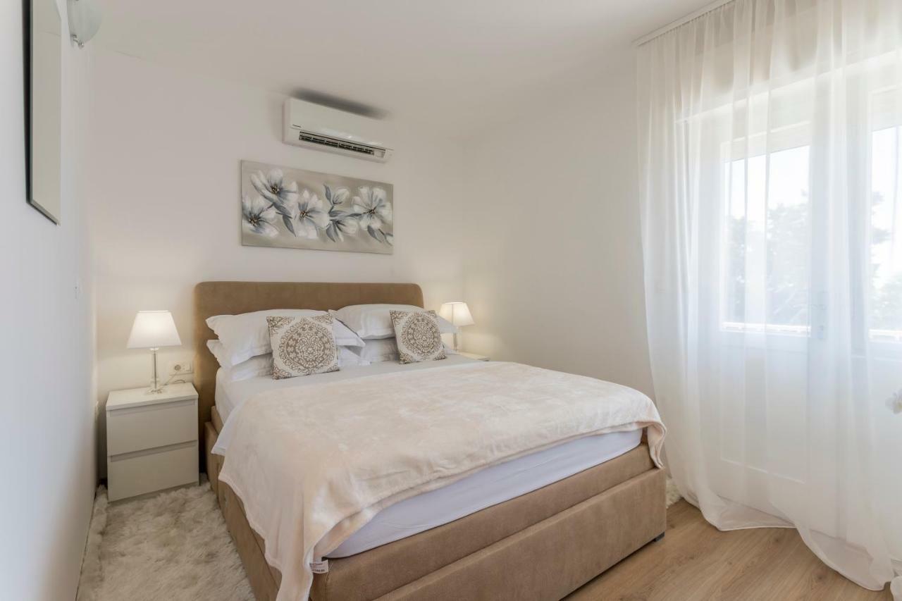 Mise Luxury Apartments Kaštela Exteriör bild